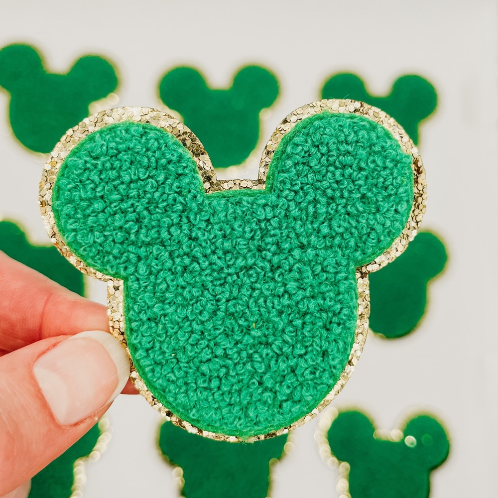 Chenille Mickey Mouse patch - Picture 5 of 7